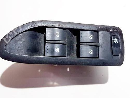 Used Switch Switch RENAULT LAGUNA II (BG0/1_) 2.2 dCi (BG0F) (150 hp) 33528747 33528747