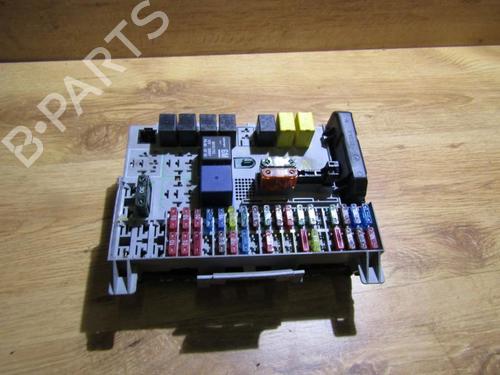 Used Fuse box Fuse box OPEL ASTRA G Hatchback (T98) 2.0 DTI 16V (F08, F48) (101 hp) 33481355 33481355