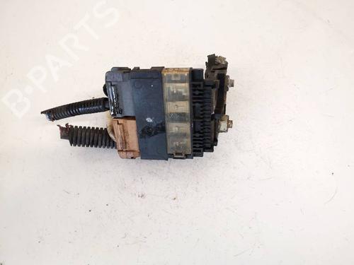 Used Fuse box NISSAN PRIMERA Hatchback (P12) 1.9 dCi (116 hp) 32621100