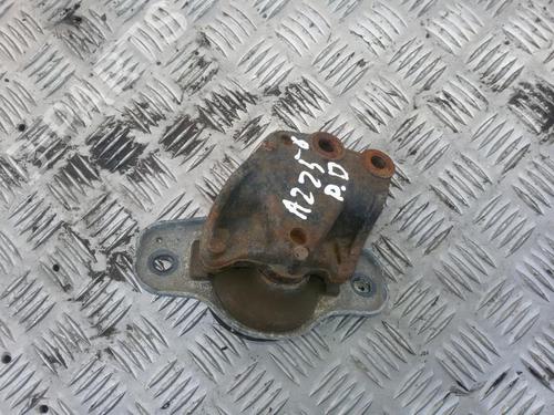 Used Engine mount Engine mount TOYOTA AYGO (_B1_) 1.0 (KGB10_, KGB10R) (68 hp) 33507158 33507158