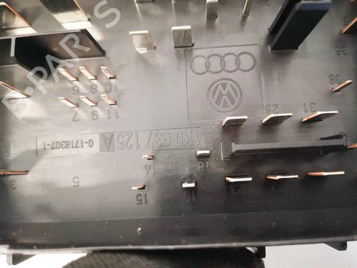 Fuse box SEAT LEON (1P1) 2.0 FSI | BP39222534E1 - Image 3