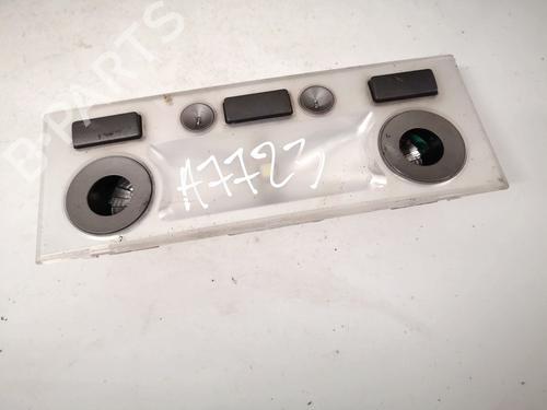 interior-roof-light-bmw-7-e65-e66-e67-2001-2002-2003-2004-2005-2006-2007-2008-2009-35463877 main image