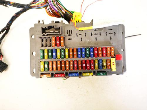 Used Fuse box Fuse box ROVER 75 (RJ) 2.0 V6 (150 hp) 33077092 33077092
