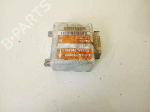Used ECU airbags ECU airbags AUDI A4 B5 (8D2) 1.6 (100 hp) 33527283 33527283