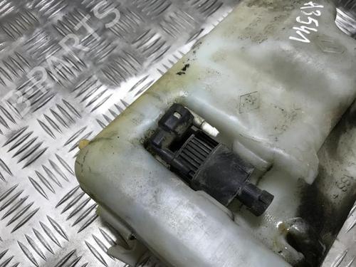 Used Washer pump Washer pump RENAULT TWINGO I (C06_) 1.2 (C063, C064) (55 hp) 35667858 35667858
