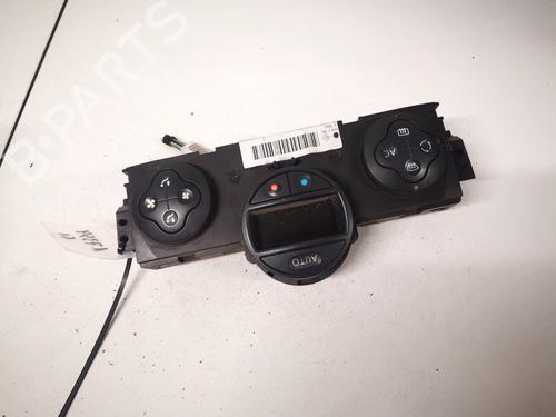 Used Climate control Climate control RENAULT MEGANE II (BM0/1_, CM0/1_) 1.9 dCi (115 hp) 35477098 35477098