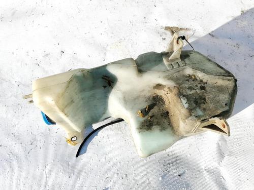 windscreen-washer-tank-audi-100-c4-avant-4a5-1990-1991-1992-1993-1994-35571532 main image