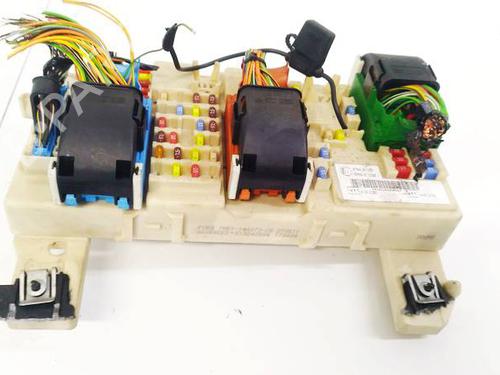 Used Fuse box Fuse box FORD FOCUS II (DA_, HCP, DP) 1.6 TDCi (109 hp) 32621109 32621109