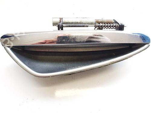 Used Front right exterior door handle Front right exterior door handle ALFA ROMEO 159 (939_) 2.4 JTDM (939AXD12, 939AXD1B) (200 hp) 34987447 34987447
