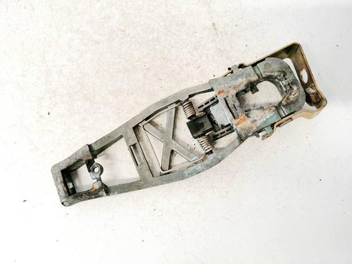 front-left-exterior-door-handle-vw-touran-1t1-1t2-2003-2004-2005-2006-2007-2008-2009-2010-2011-35008529 main image
