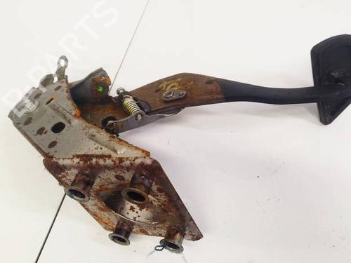 Pedal Pedal TOYOTA HIGHLANDER / KLUGER (_U4_) 3.5 (GSU40_, GSU40R) (273 hp) 35183933 35183933