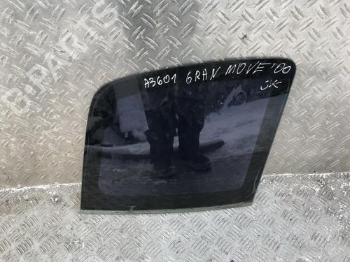 Panel rude bagtil venstre Panel rude bagtil venstre DAIHATSU GRAN MOVE (G3) 1.6 16V (G301) (91 hp) 35669453 35669453