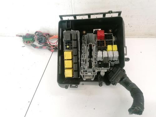 Used Fuse box Fuse box OPEL MERIVA A MPV (X03) 1.7 CDTI (E75) (100 hp) 32901738 32901738