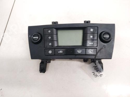 Used Climate control Climate control FIAT STILO (192_) 1.9 JTD (192_XE1A) (115 hp) 35574761 35574761