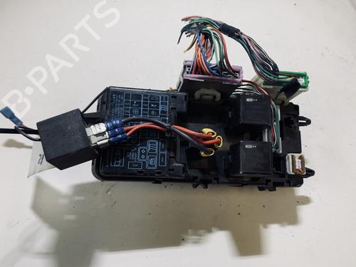 Used Fuse box Fuse box MITSUBISHI SPACE STAR MPV (DG_A) 1.9 DI-D (DG4A) (115 hp) 33073561 33073561
