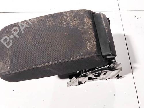 Used Armrest / Center console Armrest / Center console 35104734 35104734