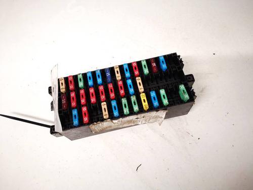 fuse-box-opel-movano-a-bus-x70-1998-32923852 main image