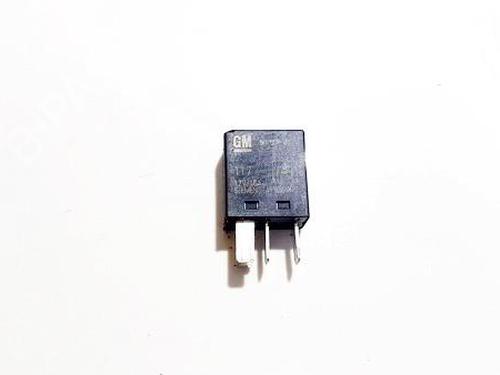 Used Electronic sensor Electronic sensor OPEL ASTRA G Hatchback (T98) 2.0 DTI 16V (F08, F48) (101 hp) 33529521 33529521