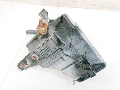 fuse-box-toyota-rav-4-ii-_a2_-2000-2001-2002-2003-2004-2005-32924256 main image