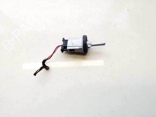 Used Electronic module Electronic module VW JETTA IV (162, 163, AV3, AV2) 1.4 TSI (122 hp) 35635536 35635536