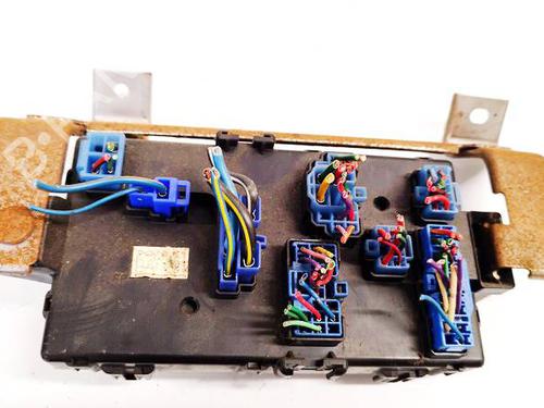 Used Fuse box Fuse box DAIHATSU SIRION (M1) 1.3 Sport (M101) (102 hp) 34176892 34176892