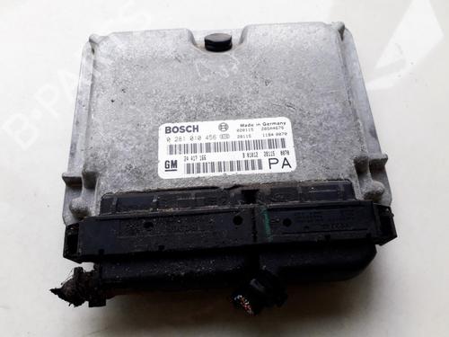 engine-control-unit-ecu-opel-astra-g-hatchback-t98-1998-1999-2000-2001-2002-2003-2004-2005-2006-2007-2008-2009-33100164 main image