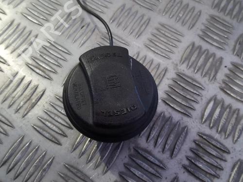 fuel-cap-opel-astra-h-a04-2004-2005-2006-2007-2008-2009-2010-2011-2012-2013-2014-35674515 main image