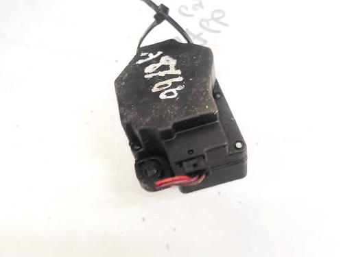 electronic-module-volvo-v50-545-2003-2004-2005-2006-2007-2008-2009-2010-2011-2012-32931712 main image