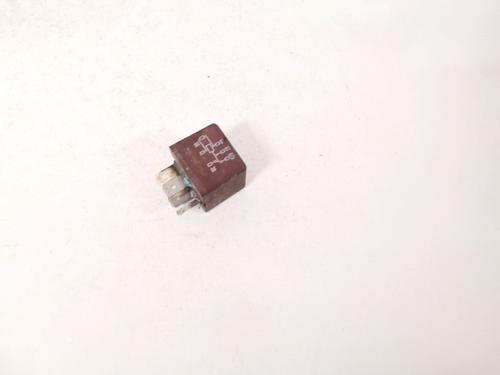 Electronic sensor AUDI A6 C4 (4A2) 1.9 TDI | BP32890332M84 - Image 3