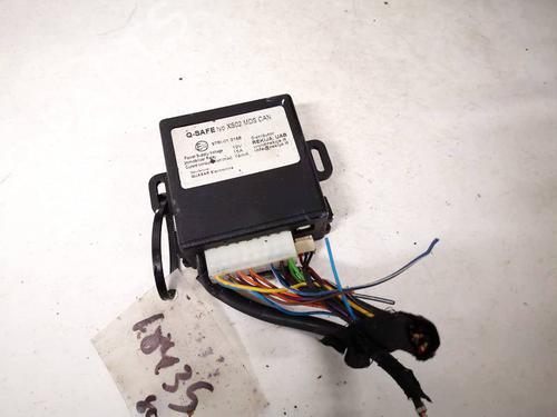 Used Electronic module SKODA SUPERB I (3U4) 1.9 TDI (130 hp) 32932533