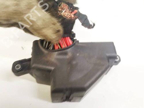 Fuse box AUDI A3 (8P1) 1.9 TDI | BP32541732E1 - Image 2