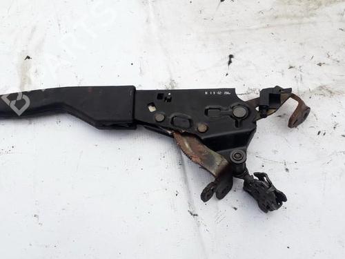 hand-brake-vw-passat-b55-3b3-2000-2001-2002-2003-2004-2005-35867108 main image
