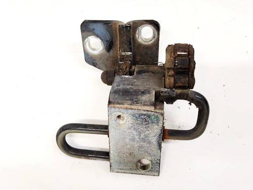 hingedoor-check-strap-vw-passat-b6-3c2-2005-2006-2007-2008-2009-2010-2011-32936026 main image