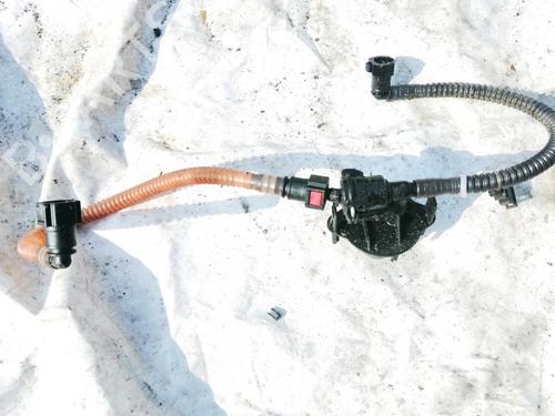 Used Injection rail Injection rail 35590082 35590082