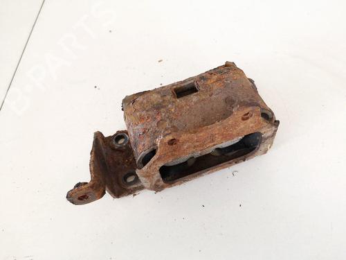 Used Engine mount Engine mount CHRYSLER PT CRUISER (PT_) 2.0 (141 hp) 32915101 32915101