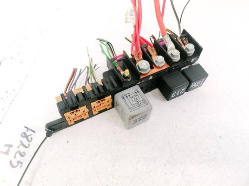 Used Fuse box Fuse box AUDI A6 C5 (4B2, 4B4) 2.4 (163 hp) 32918822 32918822