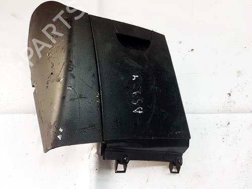 Used Glove box Glove box FIAT STILO (192_) 1.9 JTD (192_XE1A) (115 hp) 35884174 35884174