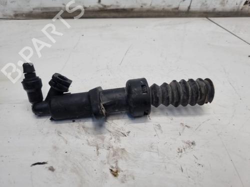 Used Clutch slave cylinder Clutch slave cylinder 34774981 34774981
