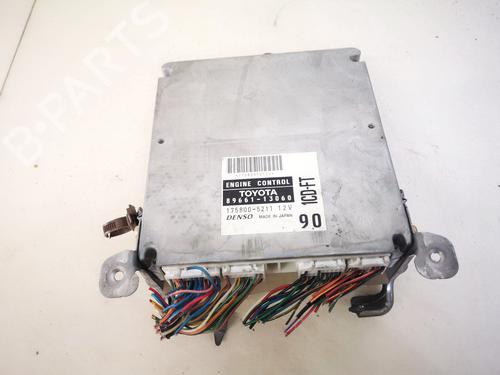 Used Engine control unit (ECU) Engine control unit (ECU) TOYOTA COROLLA Verso (_E12_) 2.0 D-4D (CDE120_, CDE120R) (90 hp) 33097280 33097280