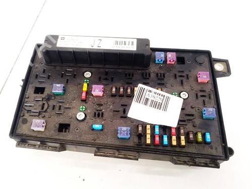 Used Fuse box Fuse box OPEL ASTRA H (A04) 1.6 (L48) (116 hp) 32587646 32587646