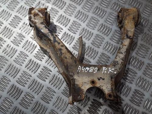 Used Right front steering knuckle Right front steering knuckle 35697184 35697184