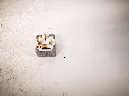 Electronic sensor AUDI 80 B4 Saloon (8C2) 2.0 | BP36760019M84 - Image 3