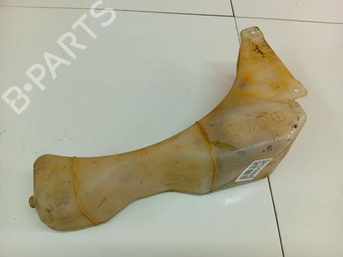 Used Windscreen washer tank Windscreen washer tank SUBARU FORESTER (SG_) 2.0 AWD (SG5) (125 hp) 34748418 34748418