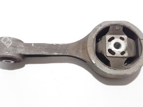 engine-mount-skoda-roomster-5j7-2006-2007-2008-2009-2010-2011-2012-2013-2014-2015-33080675 main image