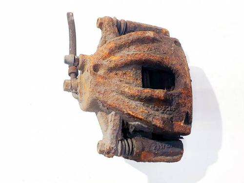 Used Left front brake caliper Left front brake caliper TOYOTA COROLLA Verso (ZER_, ZZE12_, R1_) 2.2 D-4D (AUR10_, AUR10R) (177 hp) 35130879 35130879