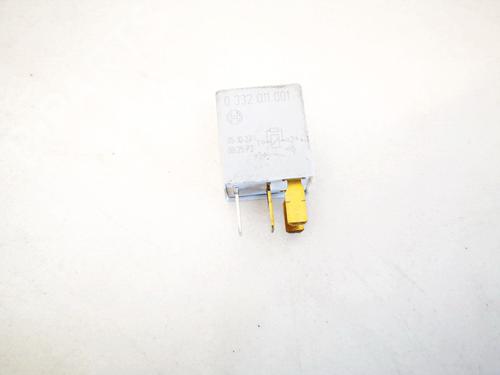 Used Electronic sensor Electronic sensor TOYOTA COROLLA Verso (ZER_, ZZE12_, R1_) 2.2 D-4D (AUR10_, AUR10R) (136 hp) 32912262 32912262