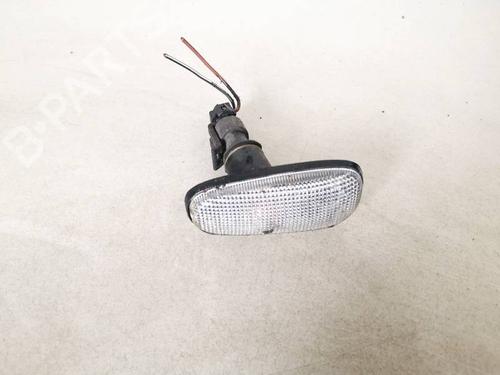 Used Right side indicator Right side indicator 35303025 35303025