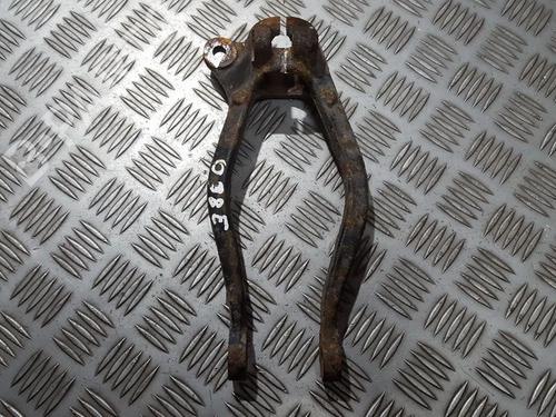 Used Right front suspension arm Right front suspension arm 35701493 35701493