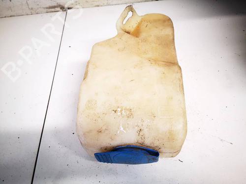 Sprinklertank Sprinklertank VW CADDY II MPV (9K9B) 1.9 D (64 hp) 34908426 34908426