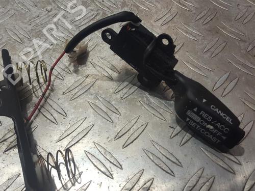 Commandes au volant Commandes au volant 35656741 35656741